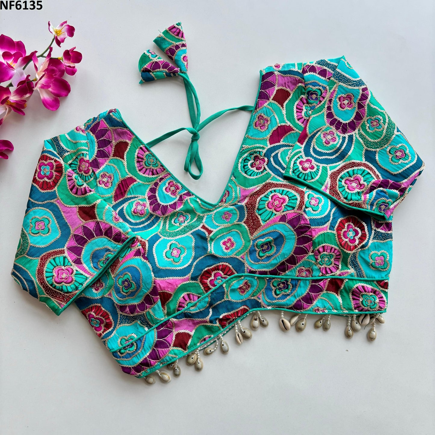 Nf6135 Vmk Kaudi Lace Blouse