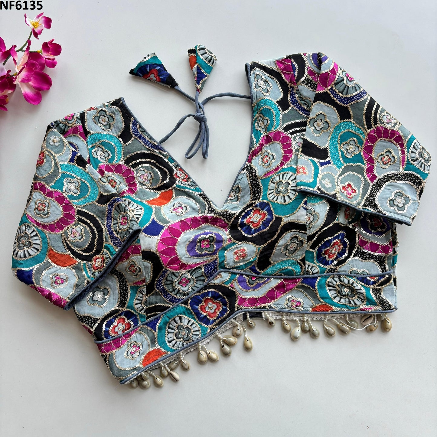 Nf6135 Vmk Kaudi Lace Blouse