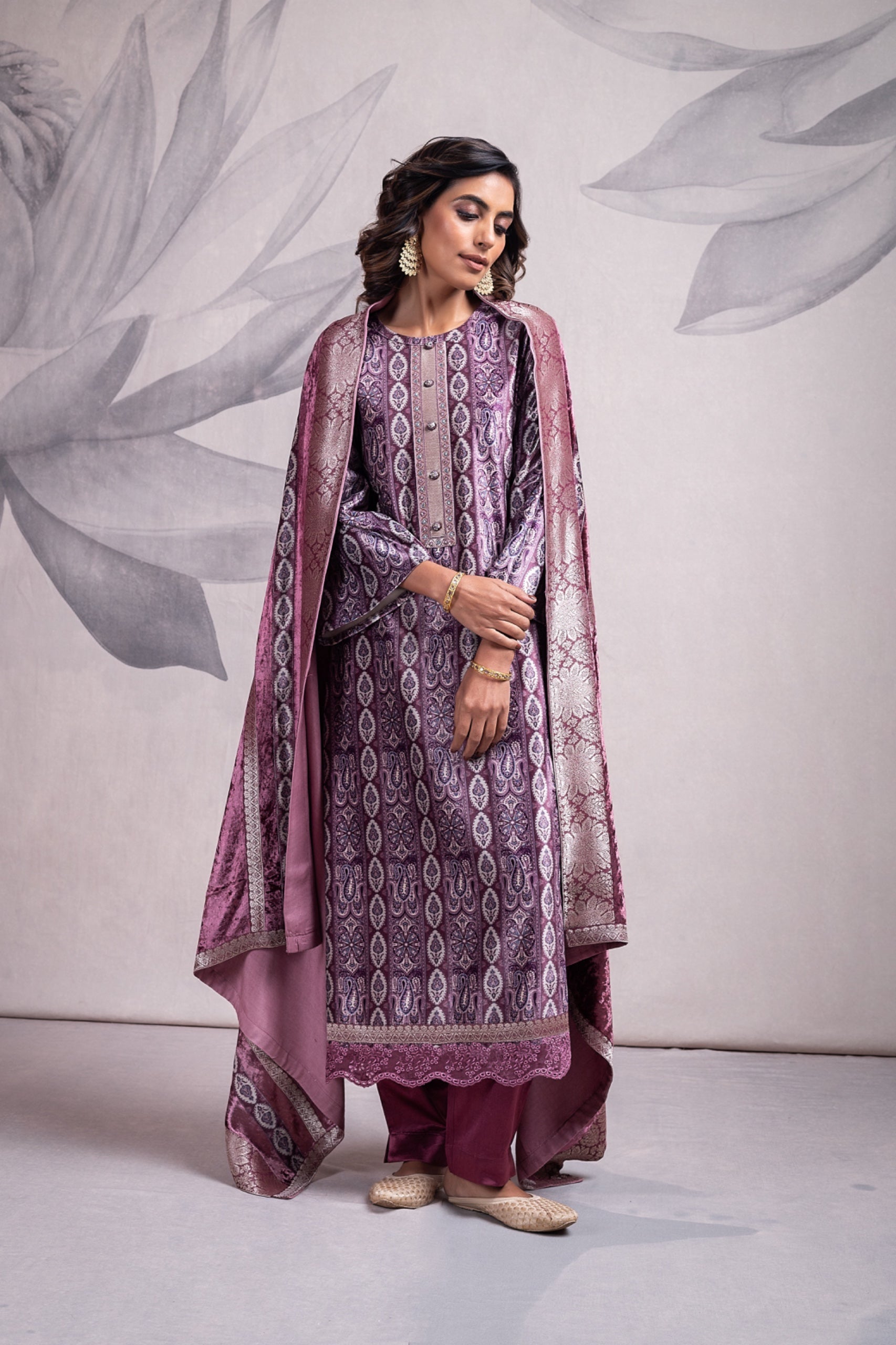 Nilan Naariti Handwork Velvet Suits