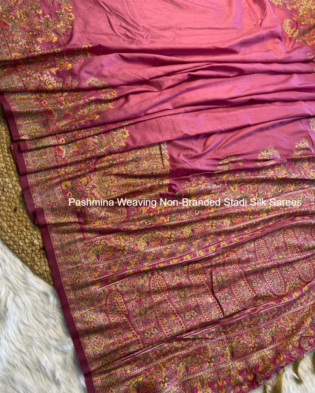Pashmina Weaving Non-Branded Stadi Silk Sarees