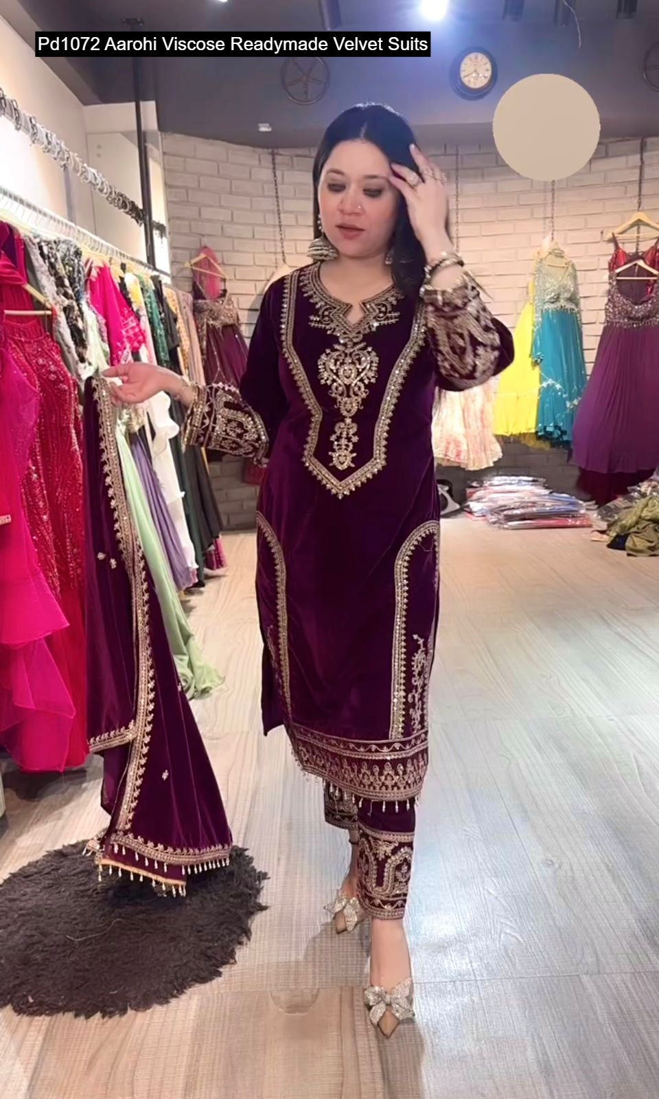 Pd1072 Aarohi Viscose Readymade Velvet Suits