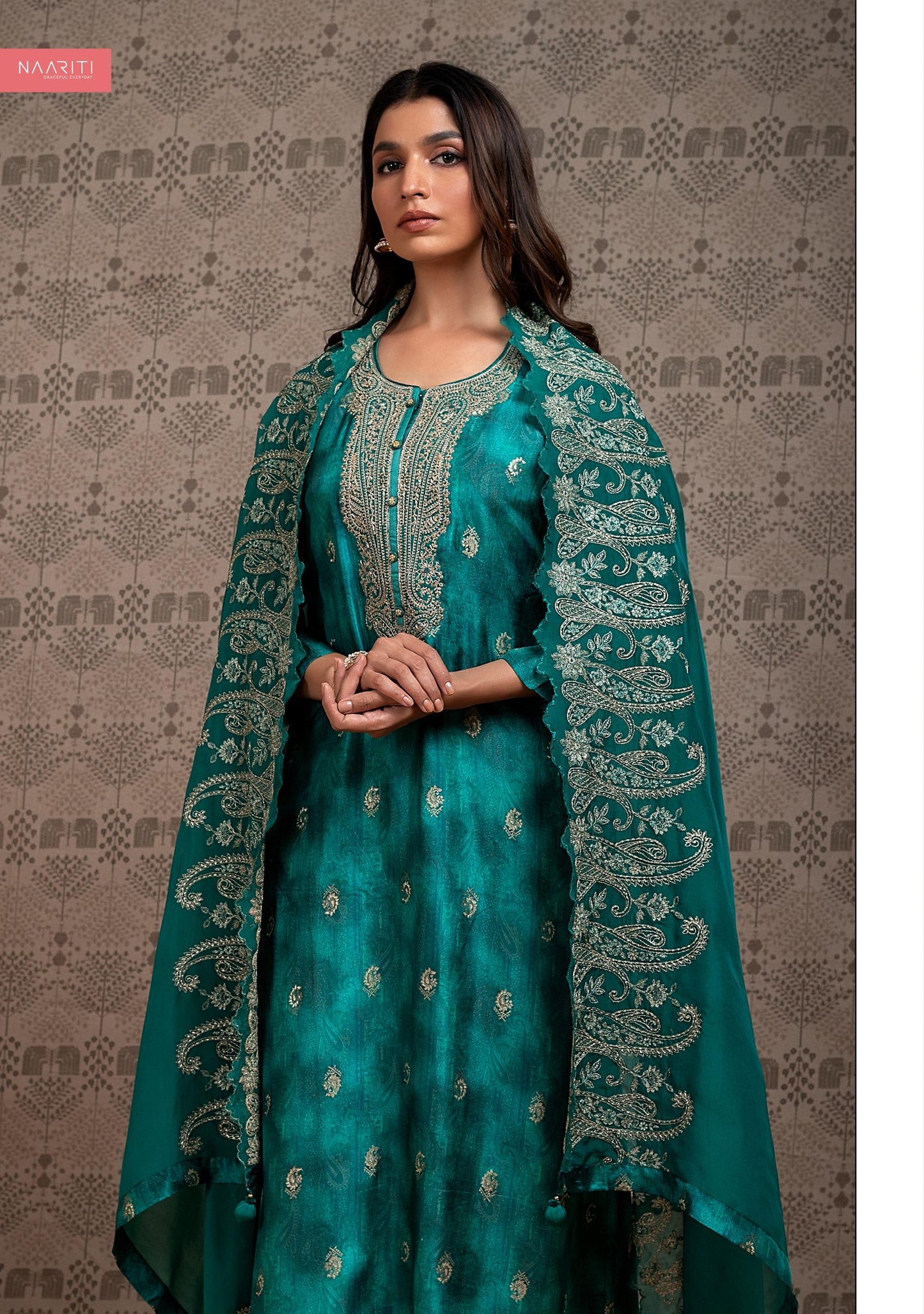 Pichnah Naariti Printed Unstitched Suits