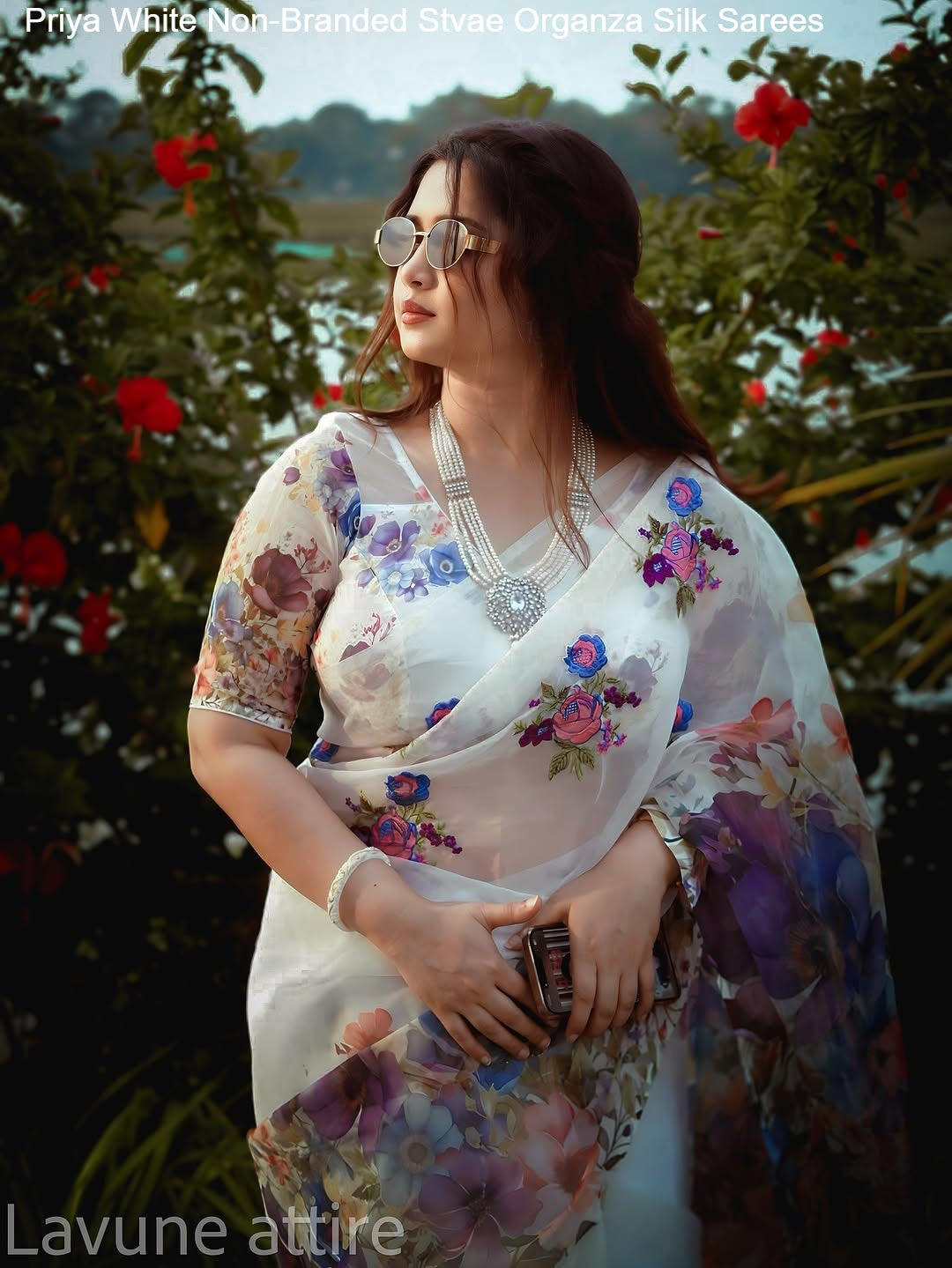 Priya White Non-Branded Stvae Organza Silk Sarees