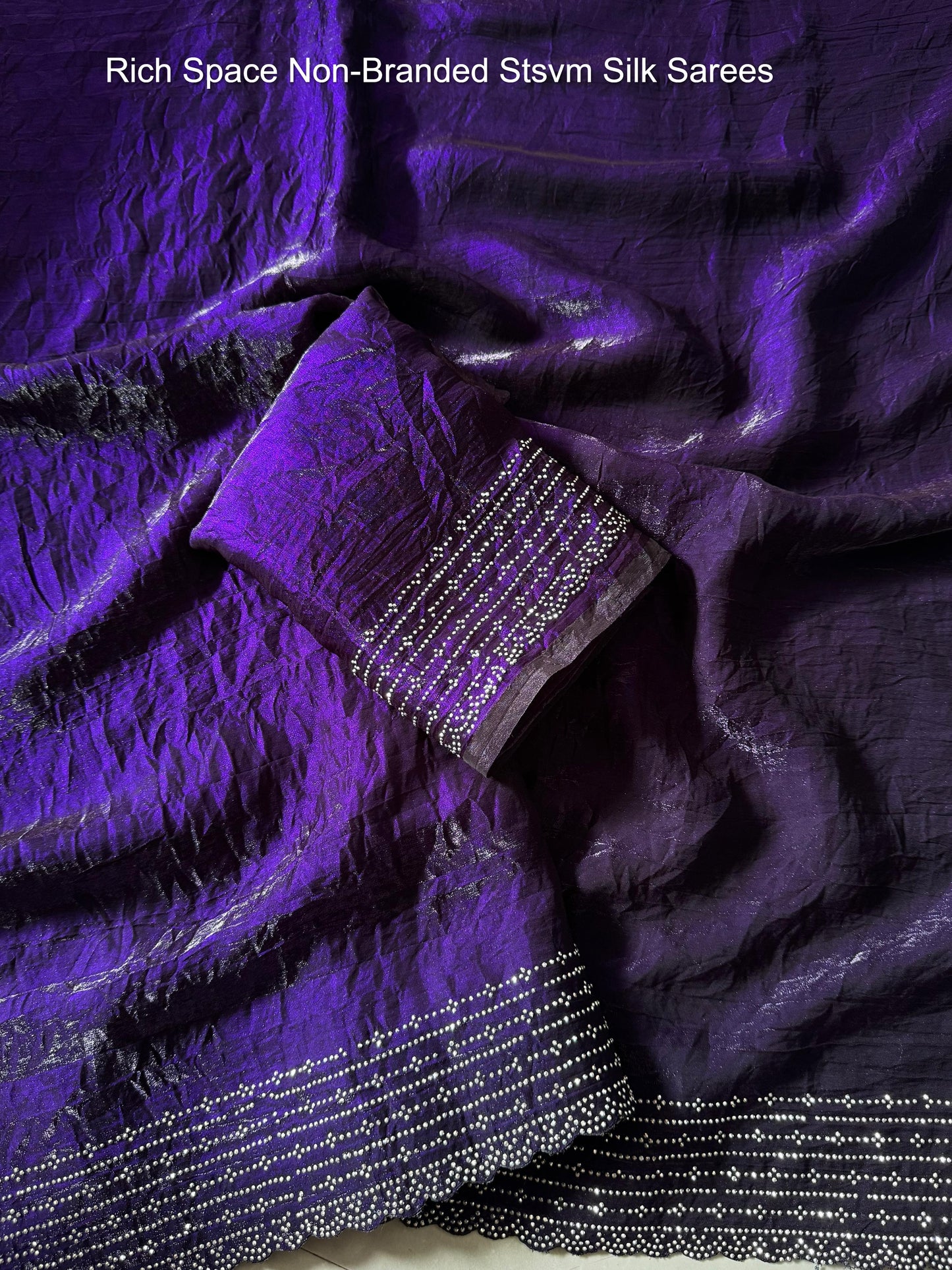 Rich Space Non-Branded Stsvm Silk Sarees