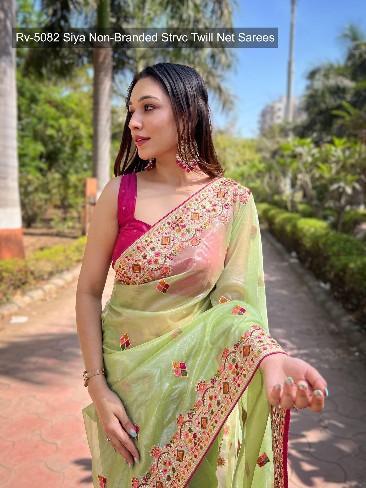 Rv-5082 Siya Non-Branded Strvc Twill Net Sarees