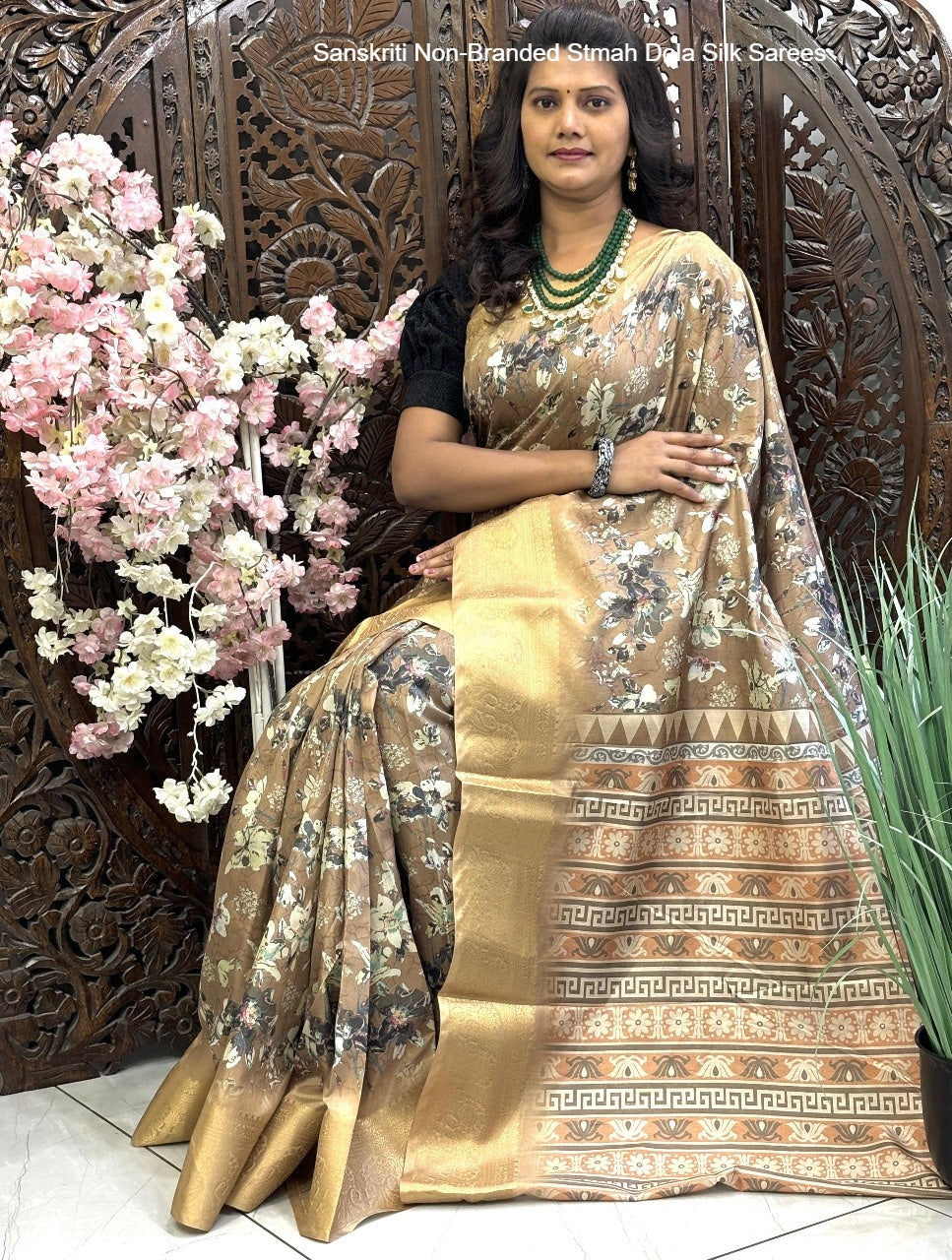 Sanskriti Non-Branded Stmah Dola Silk Sarees