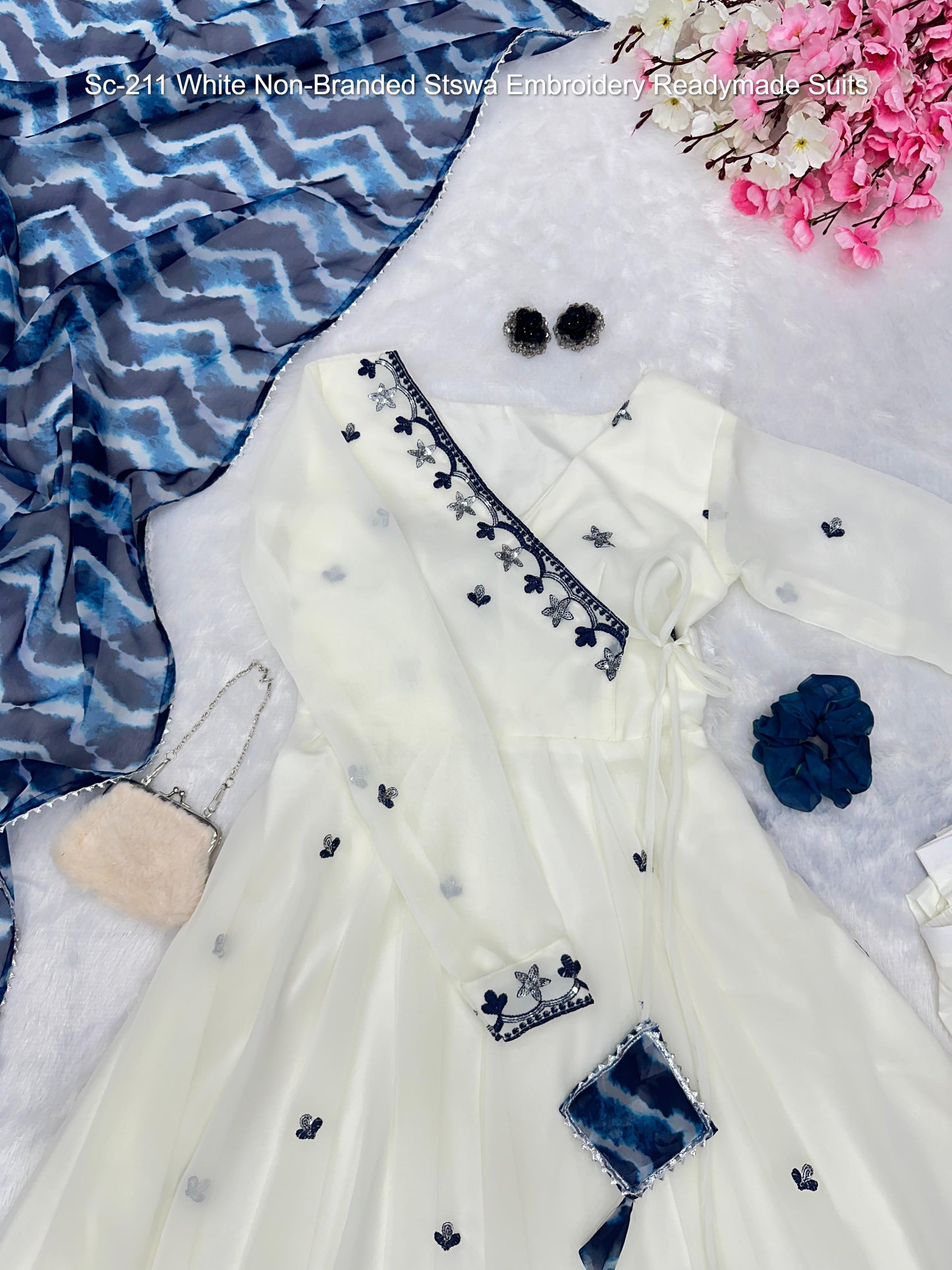 Sc-211 White Non-Branded Stswa Embroidery Readymade Suits