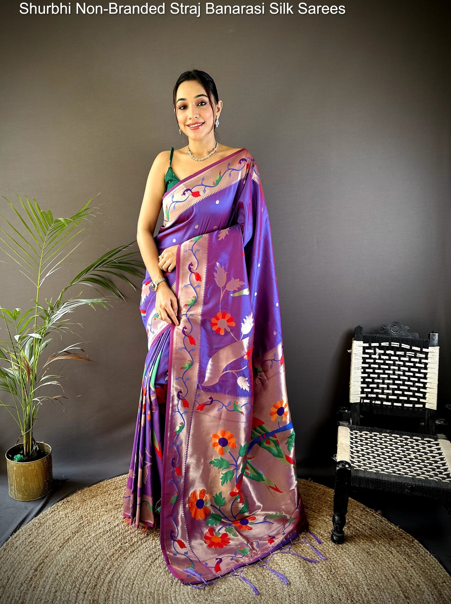 Shurbhi Non-Branded Straj Banarasi Silk Sarees