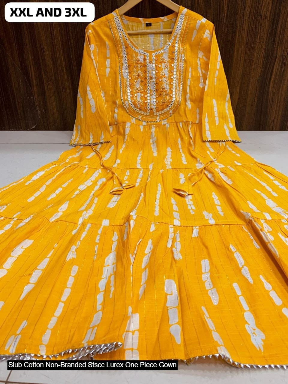 Slub Cotton Non-Branded Stscc Lurex One Piece Gown