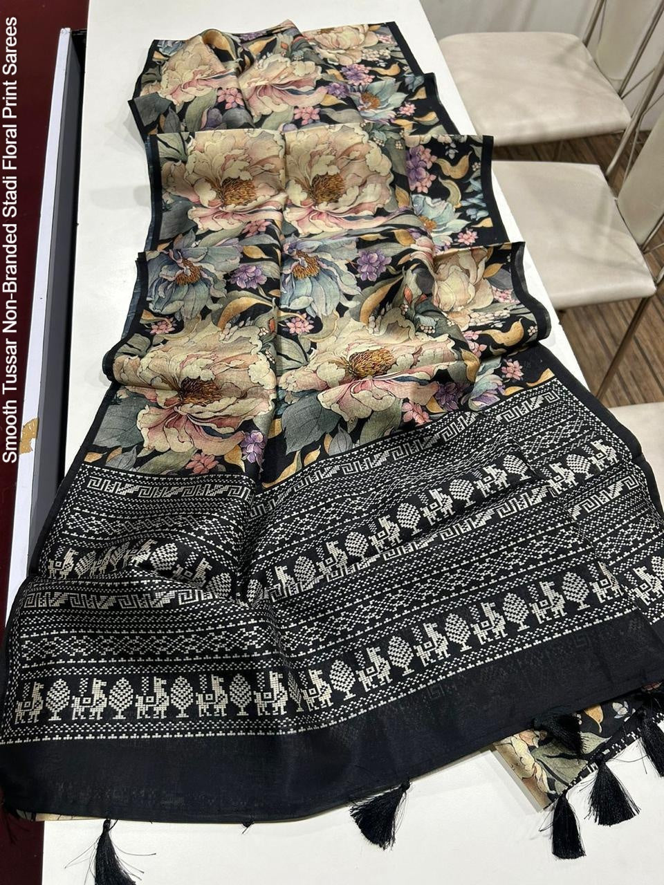Smooth Tussar Non-Branded Stadi Floral Print Sarees