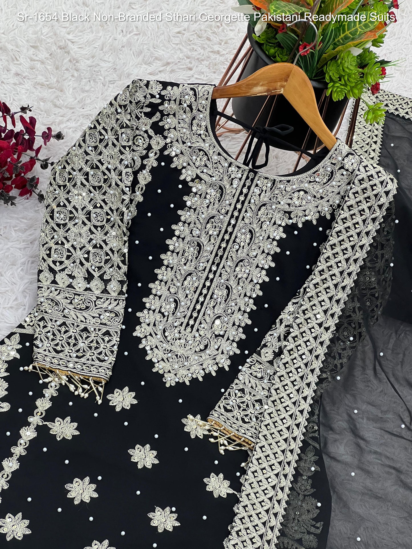 Sr-1654 Black Non-Branded Sthari Georgette Pakistani Readymade Suits