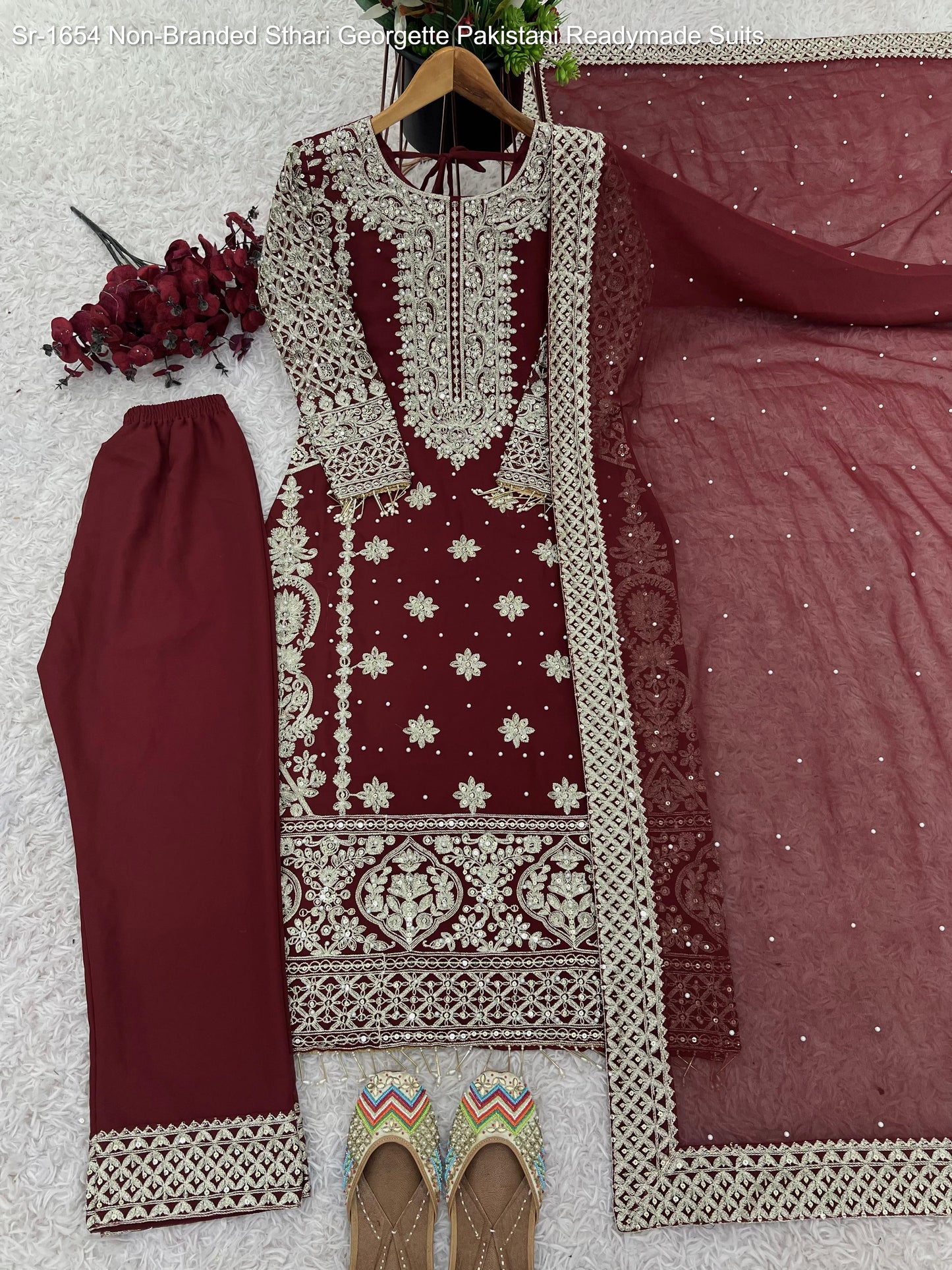Sr-1654 Sthari Georgette Pakistani Readymade Suits