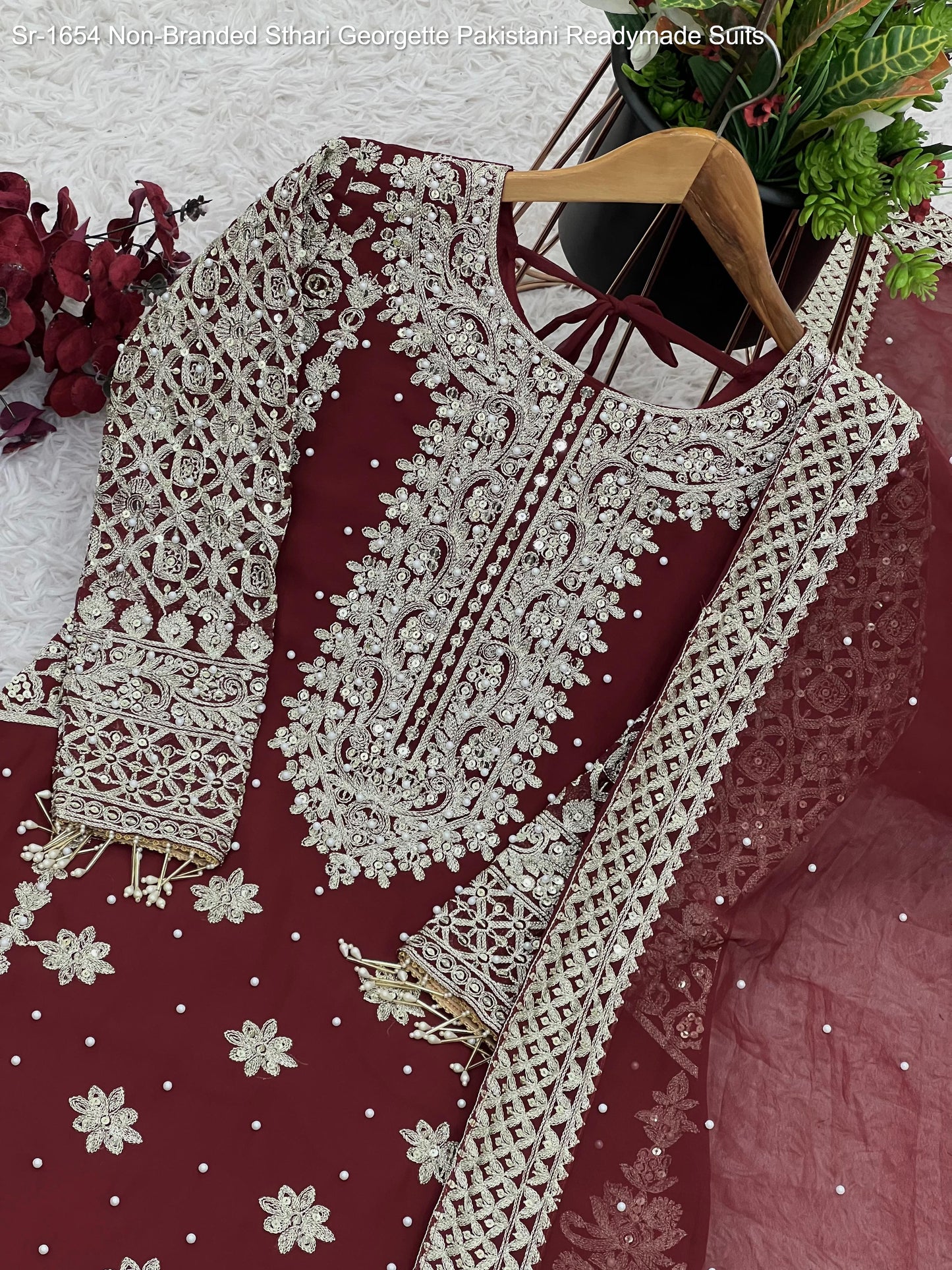 Sr-1654 Sthari Georgette Pakistani Readymade Suits