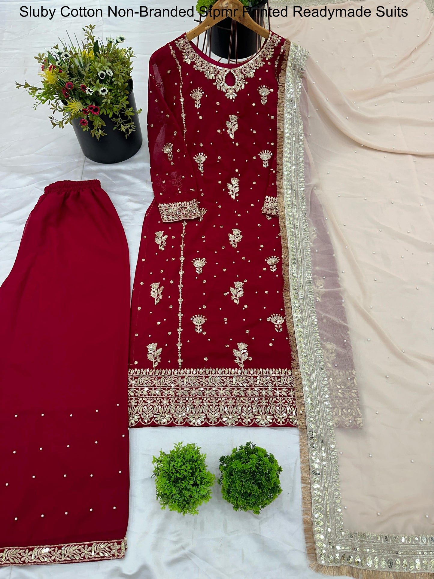 Sr-1665 Red Non-Branded Sthari Embroidery Pakistani Readymade Suits