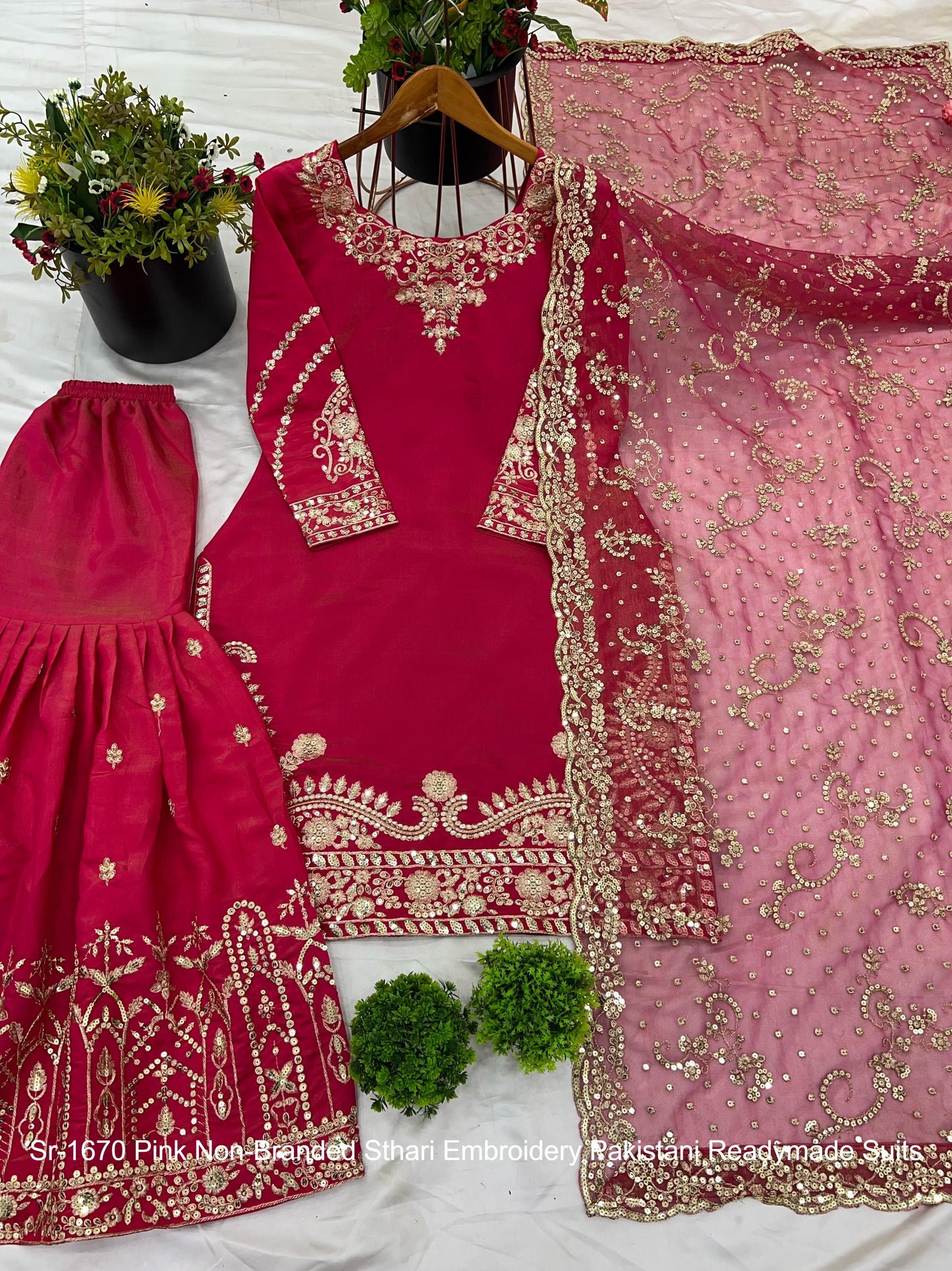 Sr-1670 Pink Non-Branded Sthari Embroidery Pakistani Readymade Suits