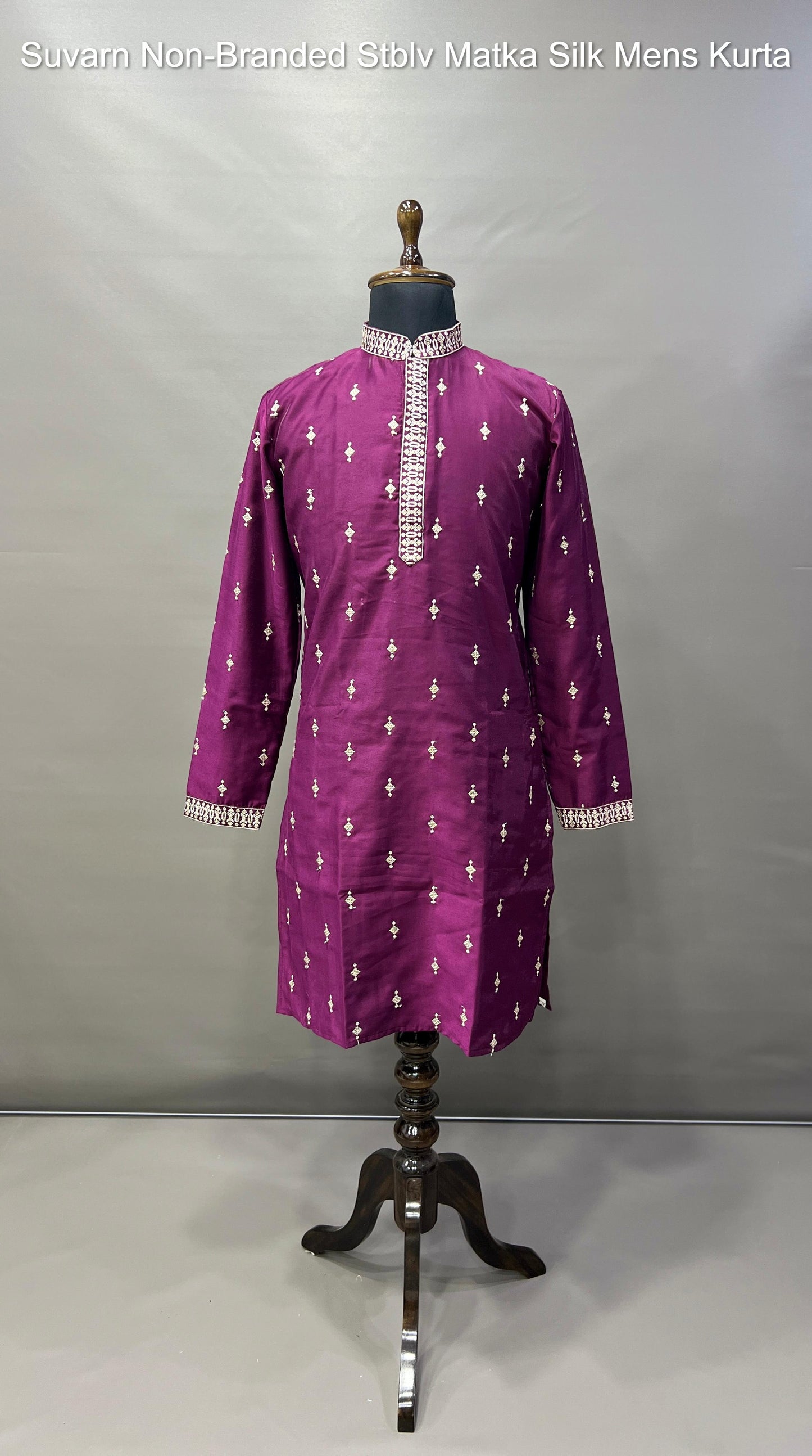 Suvarn Non-Branded Stblv Matka Silk Mens Kurta