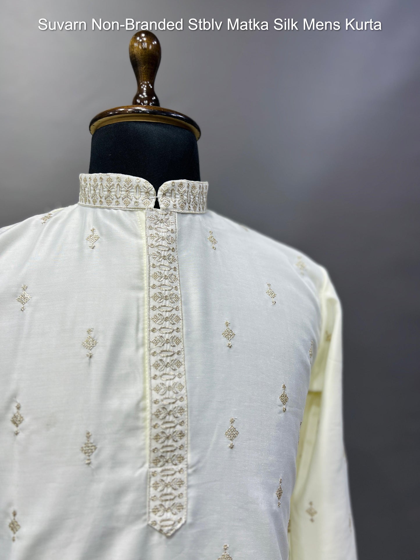 Suvarn Non-Branded Stblv Matka Silk Mens Kurta