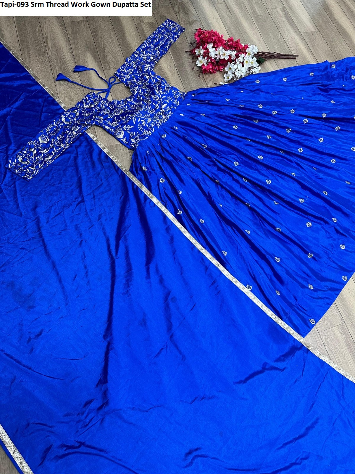 Tapi-093 Srm Thread Work Gown Dupatta Set