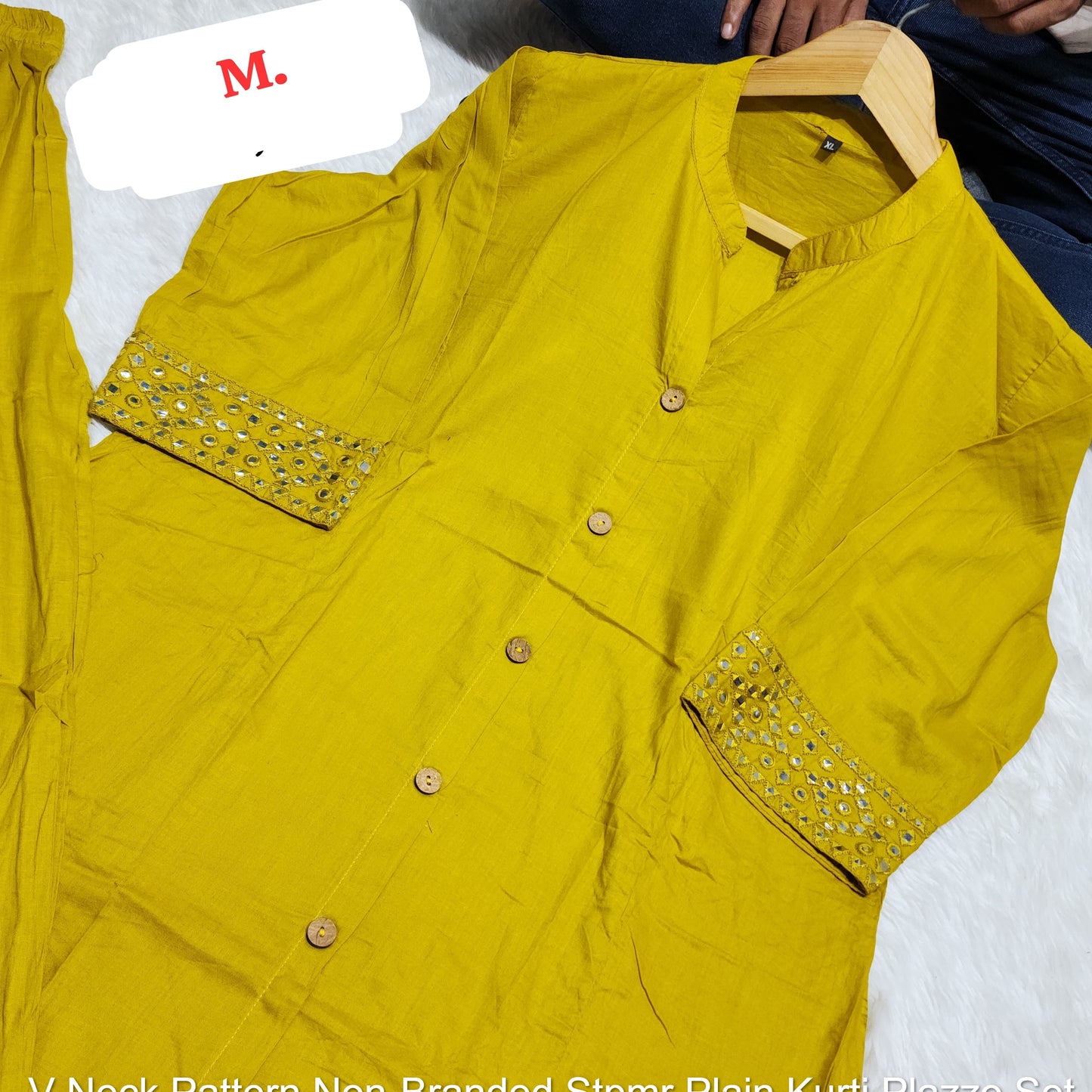 V Neck Pattern Non-Branded Stpmr Plain Kurti Plazzo Set