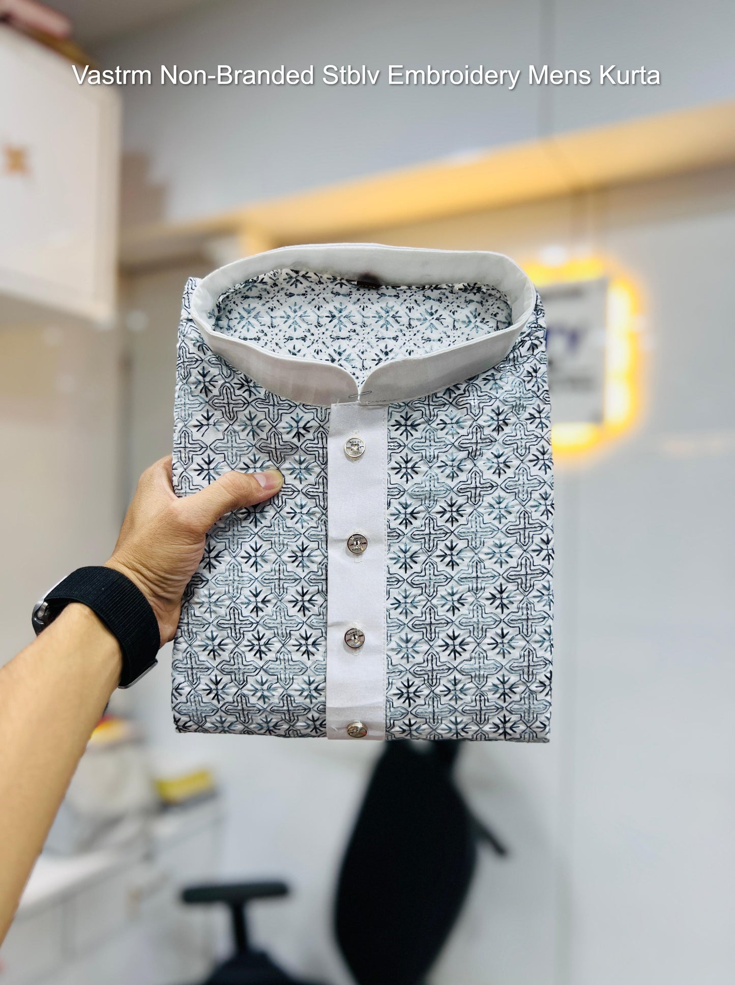 Vastrm Non-Branded Stblv Embroidery Mens Kurta