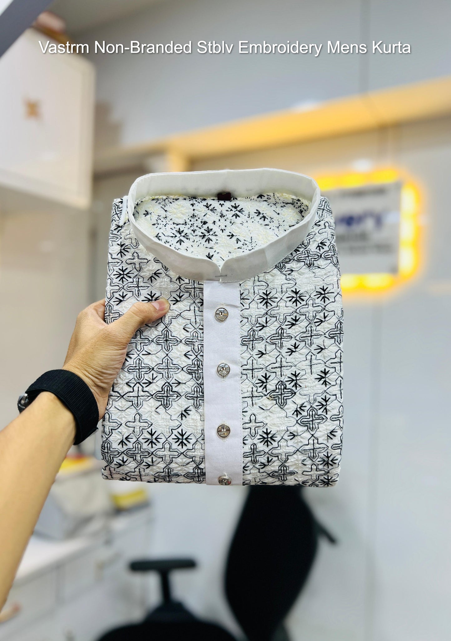 Vastrm Non-Branded Stblv Embroidery Mens Kurta