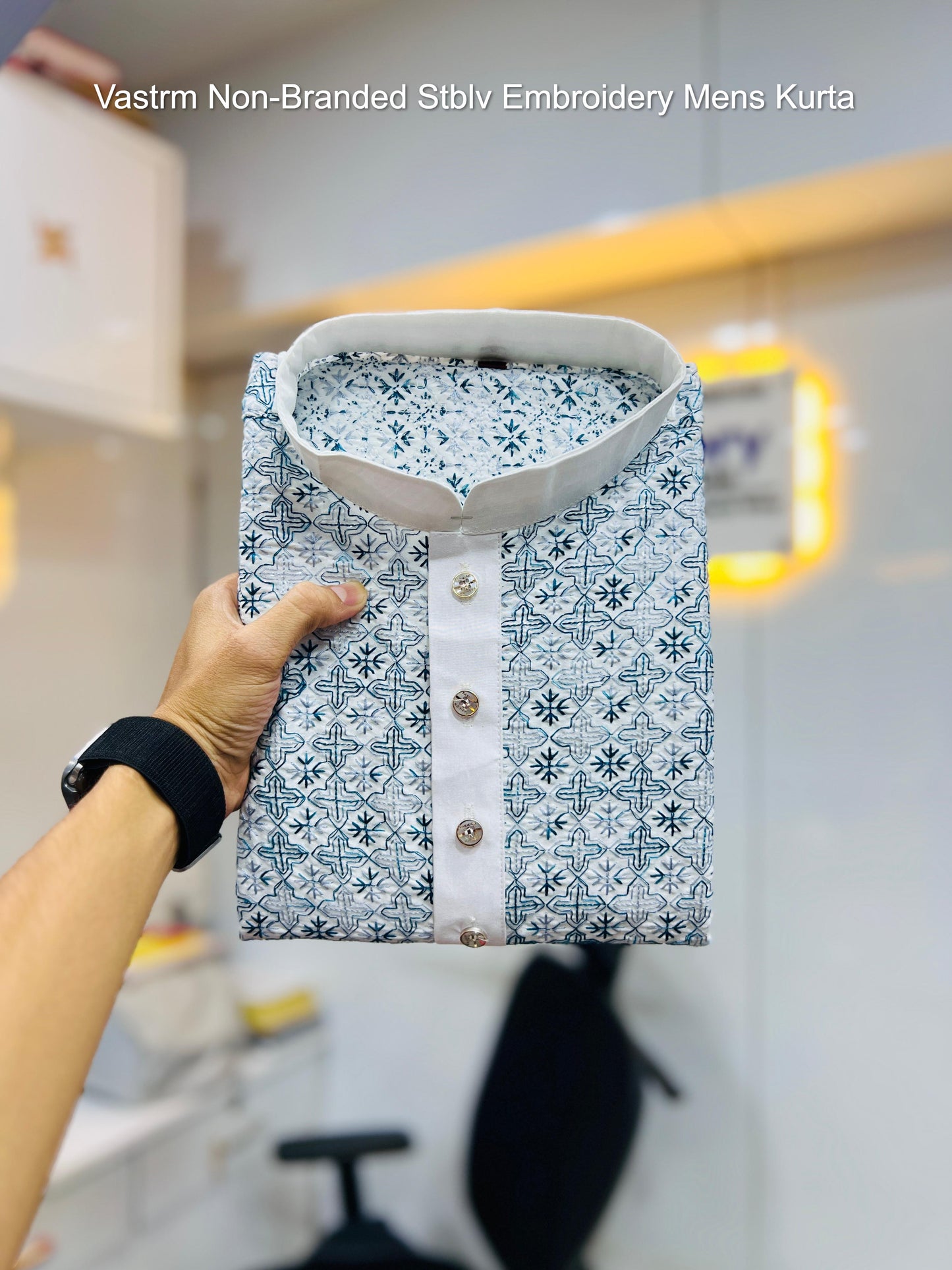 Vastrm Non-Branded Stblv Embroidery Mens Kurta
