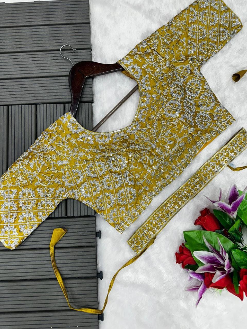 Vt -642 Non-Branded Stkri Heavy Chinon Ready To Wear Saree