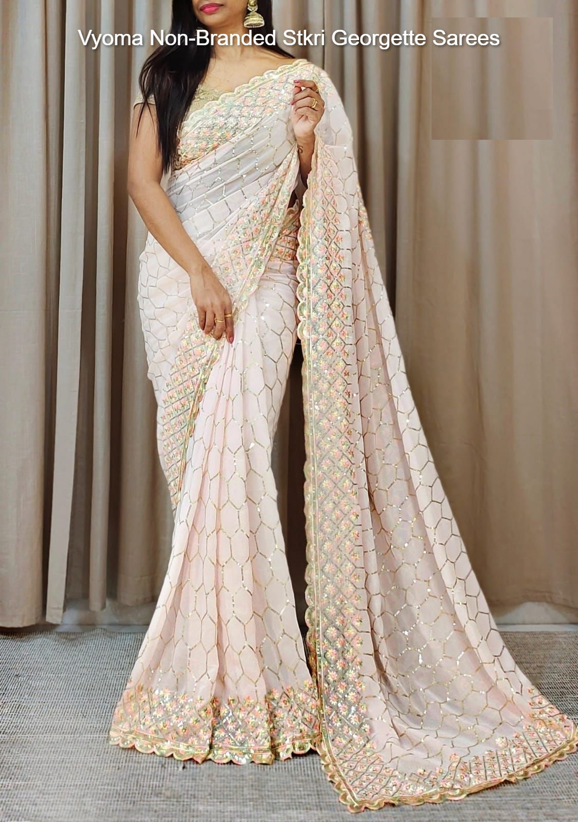 Vyoma Non-Branded Stkri Georgette Sarees