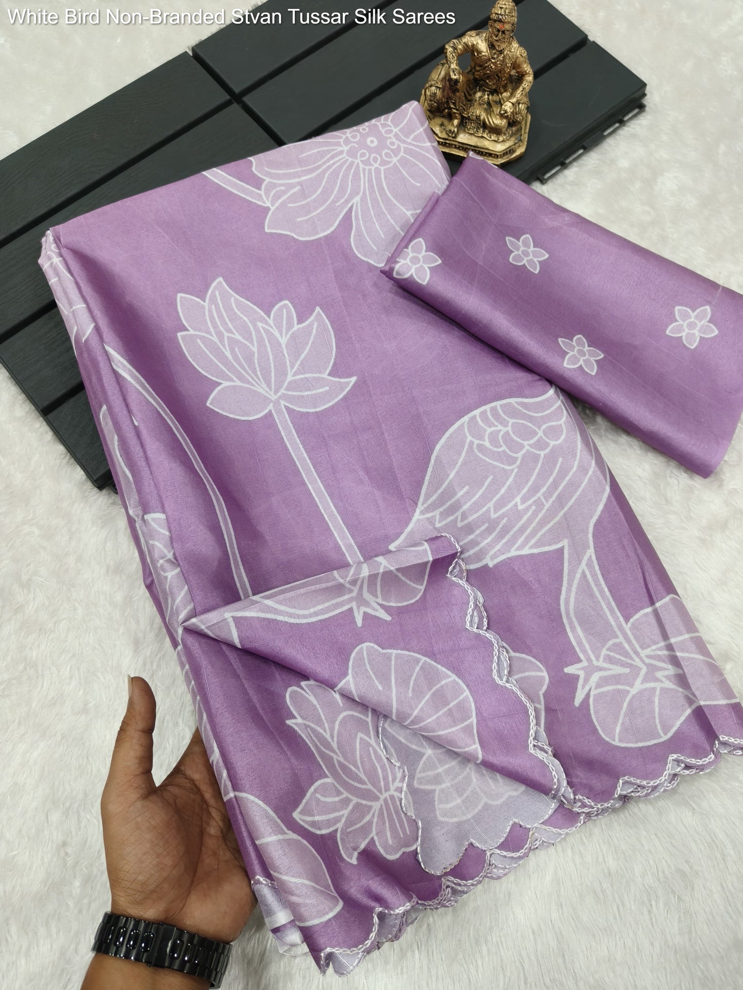 White Bird Non-Branded Stvan Tussar Silk Sarees
