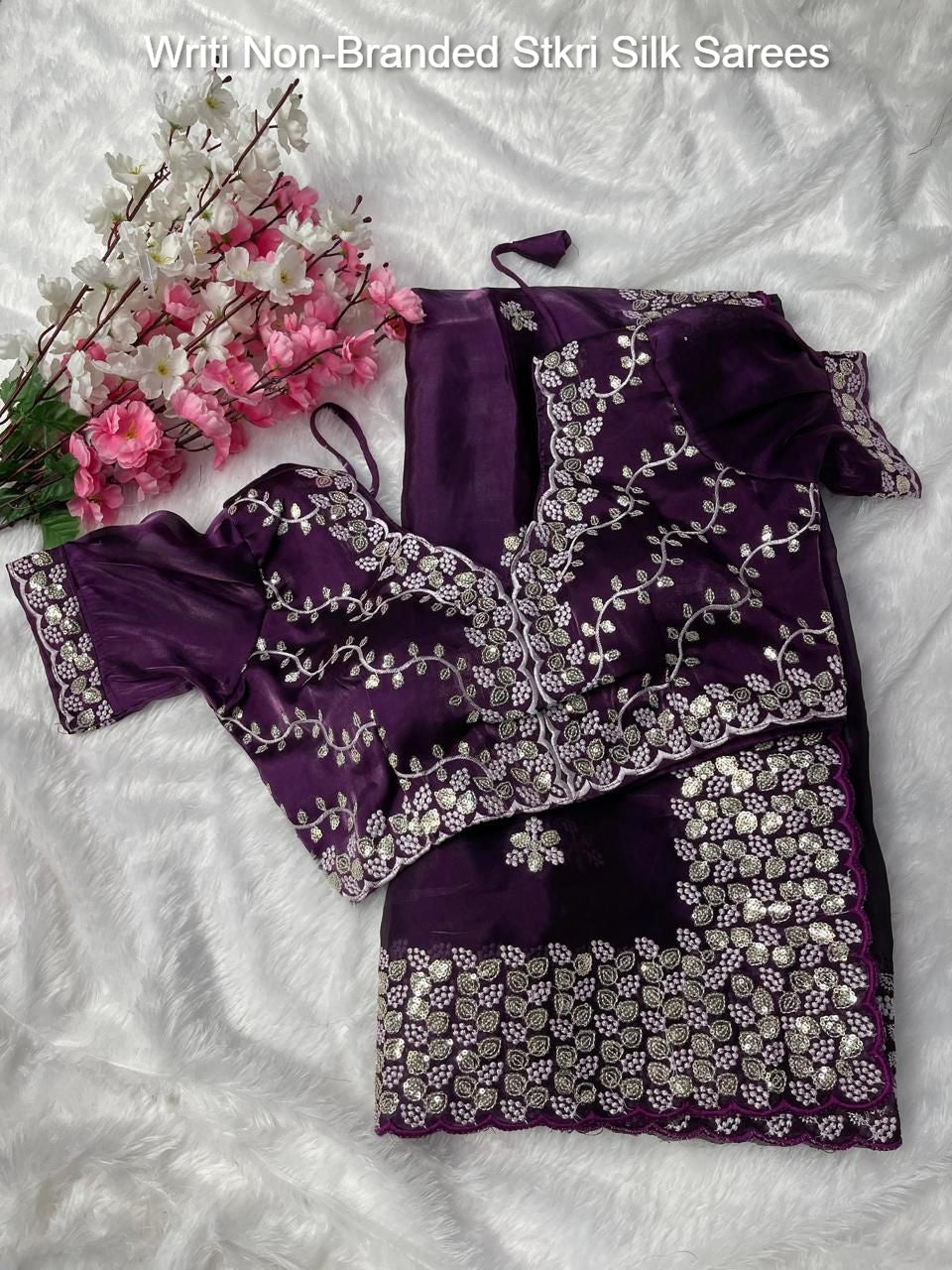 Writi Non-Branded Stkri Silk Sarees