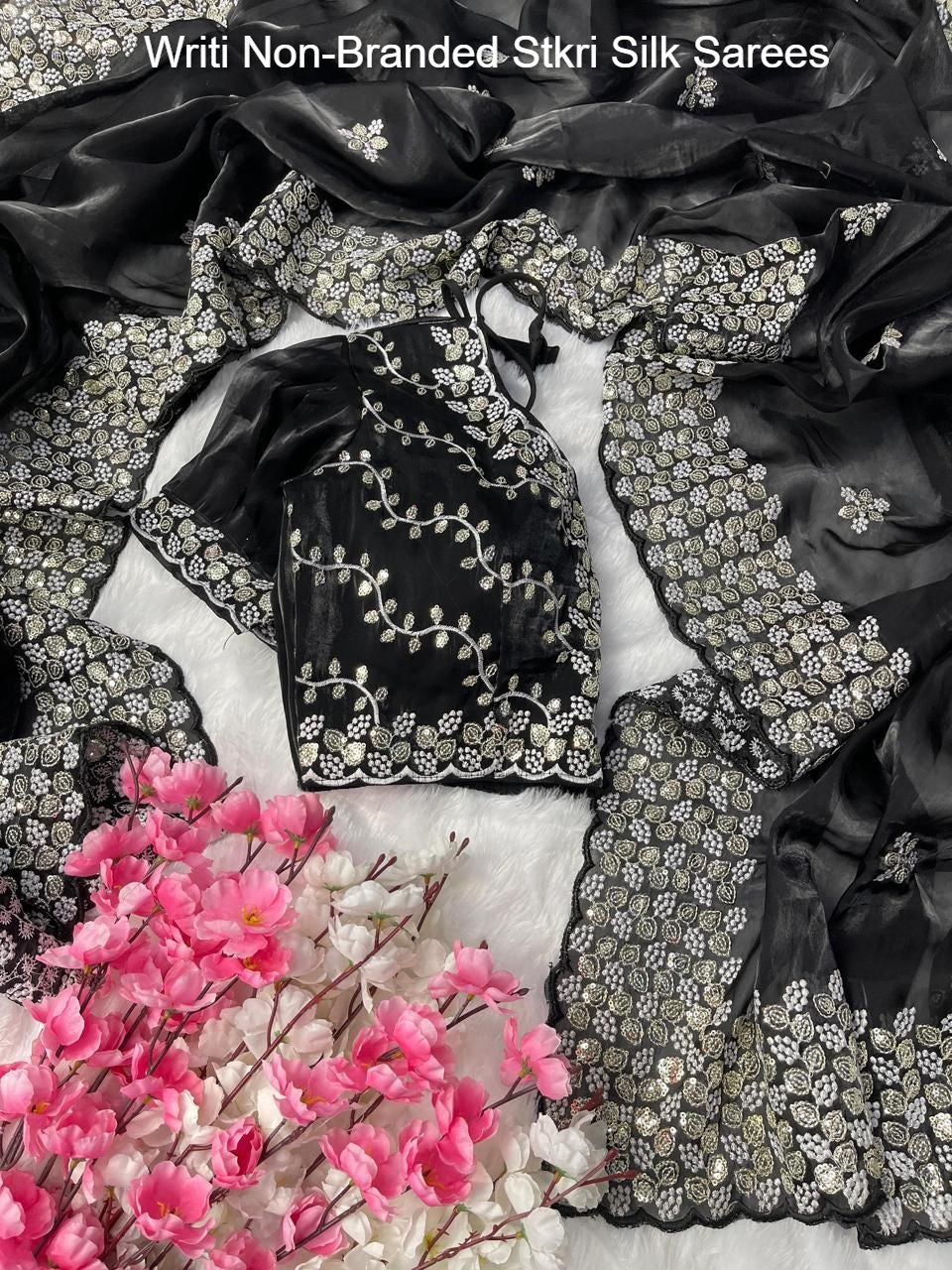 Writi Non-Branded Stkri Silk Sarees