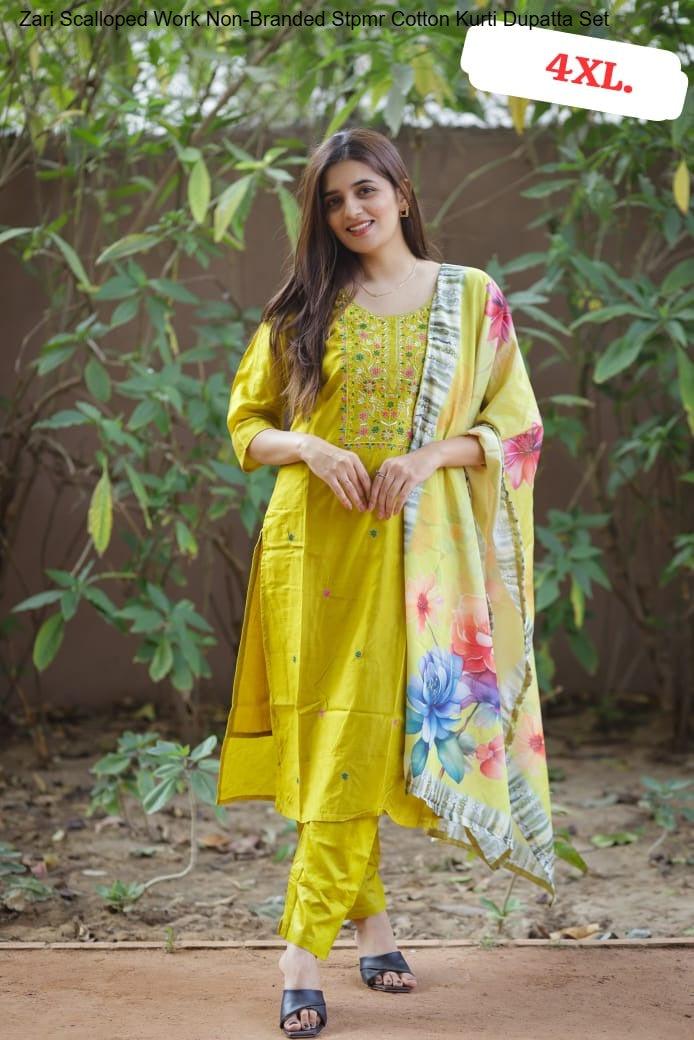 Zari Scalloped Work Non-Branded Stpmr Cotton Kurti Dupatta Set