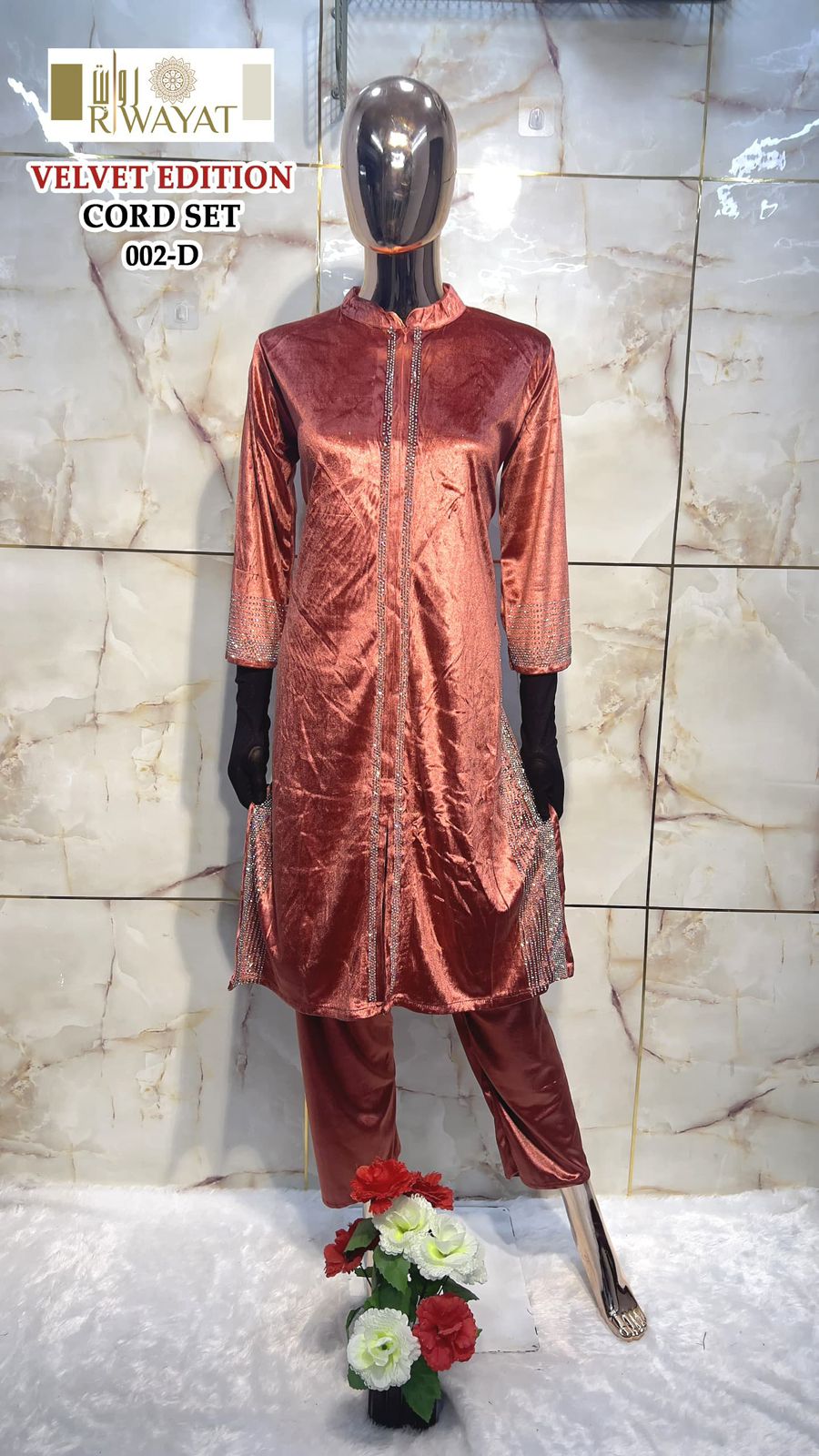 002-D Riwayat Velvet Co Ord Set