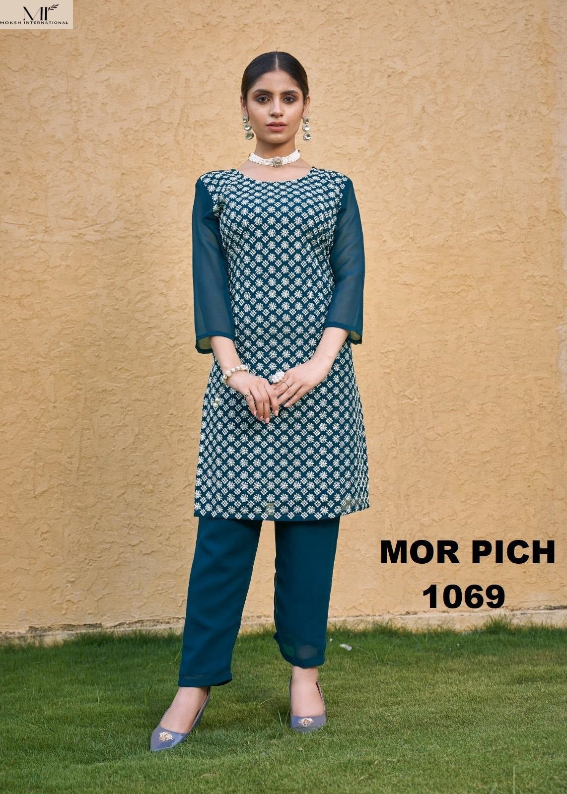 1069 Roohi Vol 1 Moksh Fox Georgette Kurti Pant Set