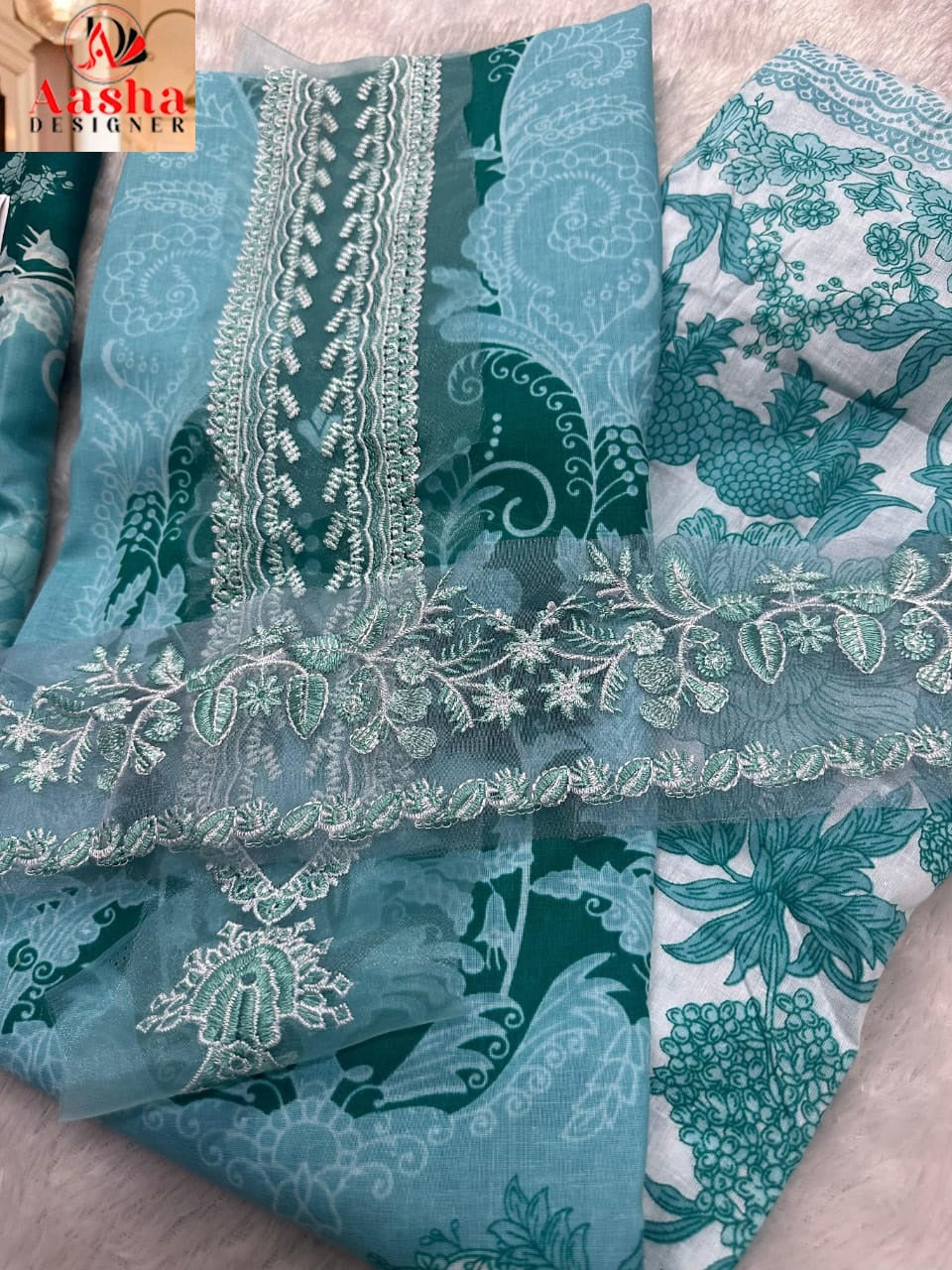 1143B Aasha Designer Print Pakistani Salwar Suits