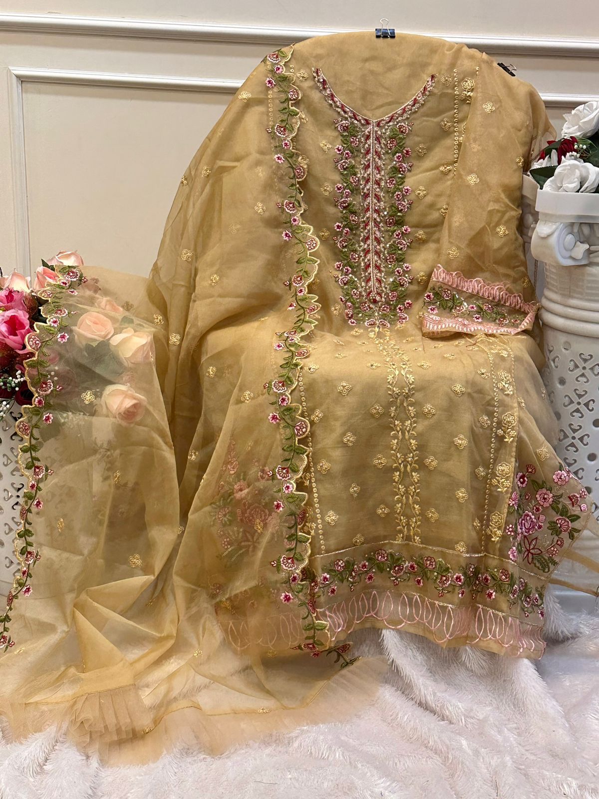 1241-C Mehboob Tex Organza Pakistani Salwar Suits