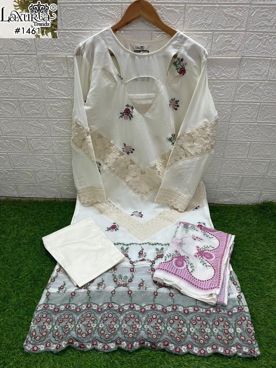 1461 Laxuria Trendz Fox Georgette Pakistani Readymade Suits