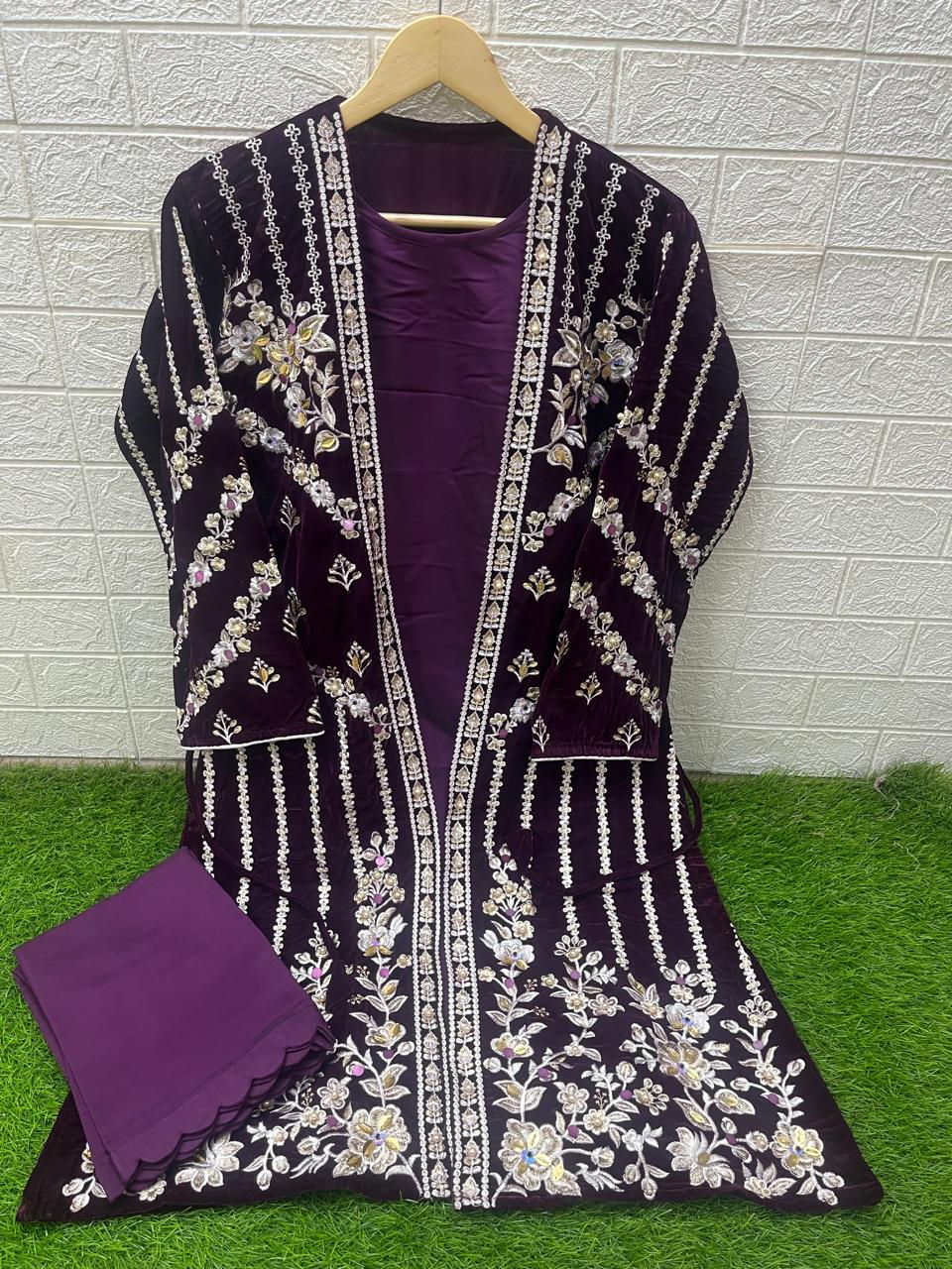 1466 Wine Laxuria Trendz Handwork Co Ord Set