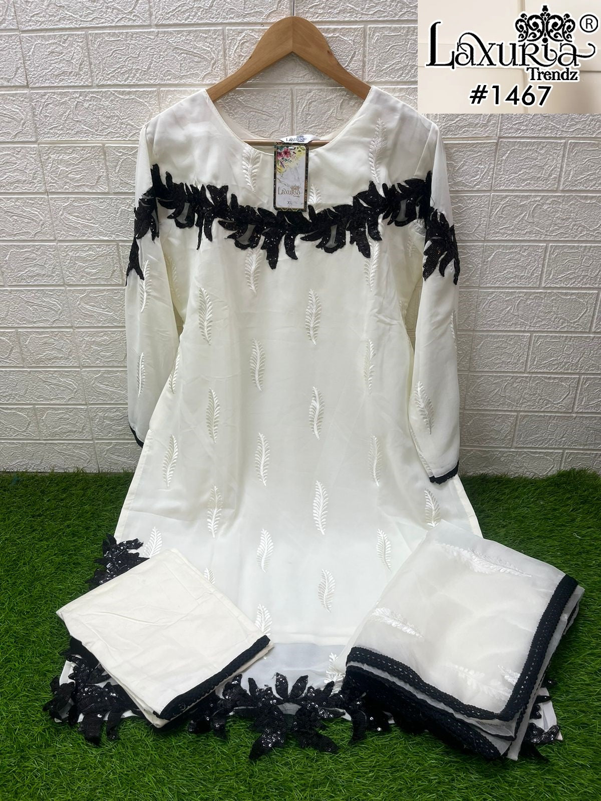 1467 Laxuria Trendz Embroidery Pakistani Salwar Suits