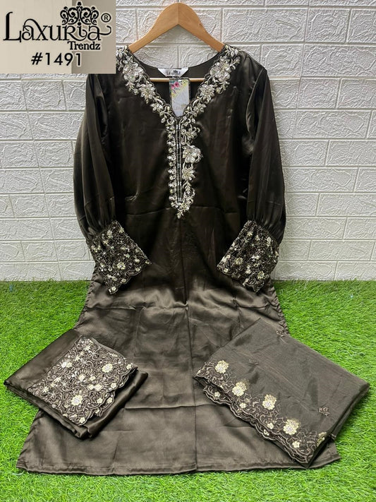 1491 Black Laxuria Trendz Embroidery Pakistani Readymade Suits