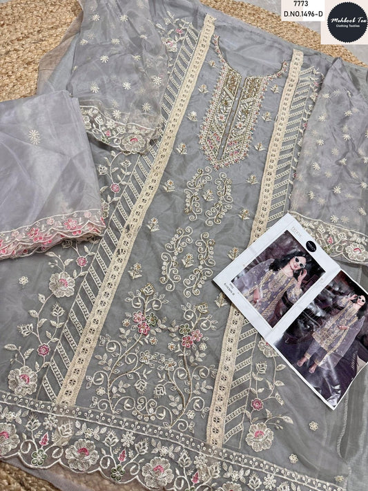 1496D Mehboob Tex Handwork Pakistani Salwar Suits