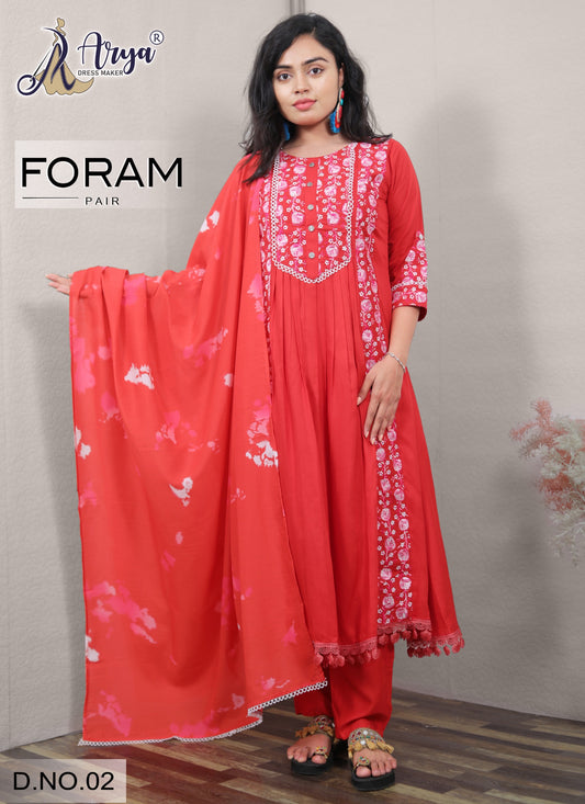 Foram 02 Adm Readymade Suits