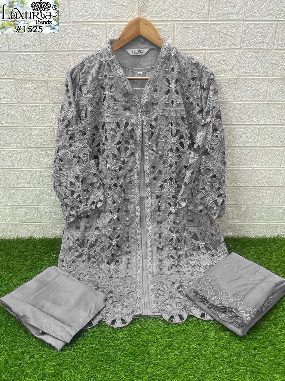 1525 Blue Laxuria Trendz Vichitra Pakistani Readymade Suits