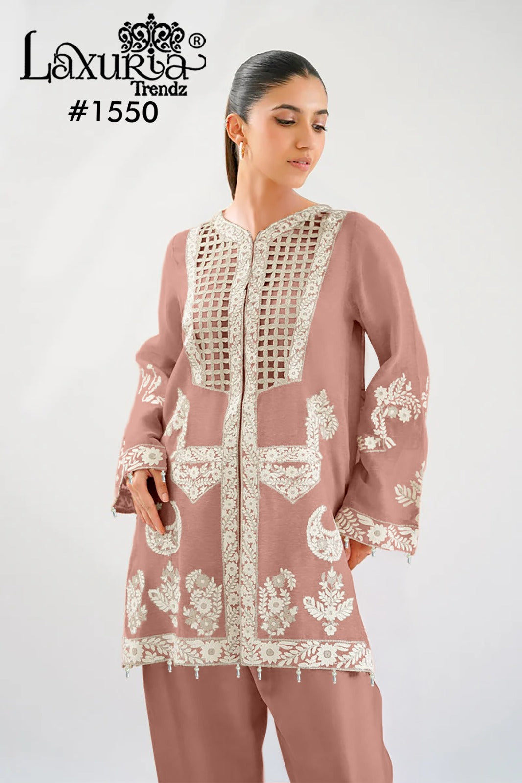 1550 Peach Laxuria Trendz Vichitra Pakistani Readymade Suits
