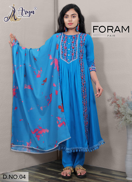 Foram 04 Adm Readymade Suits