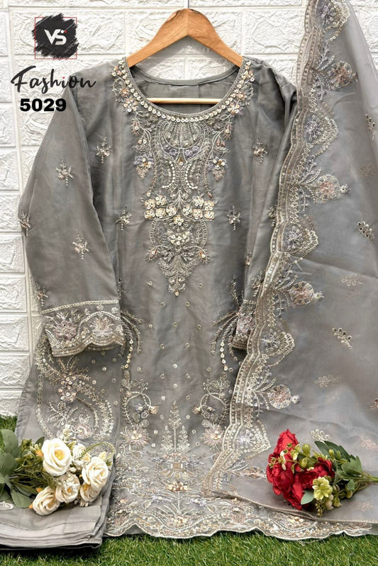 5029Gray Vs Fashion Pakistani Readymade Suits