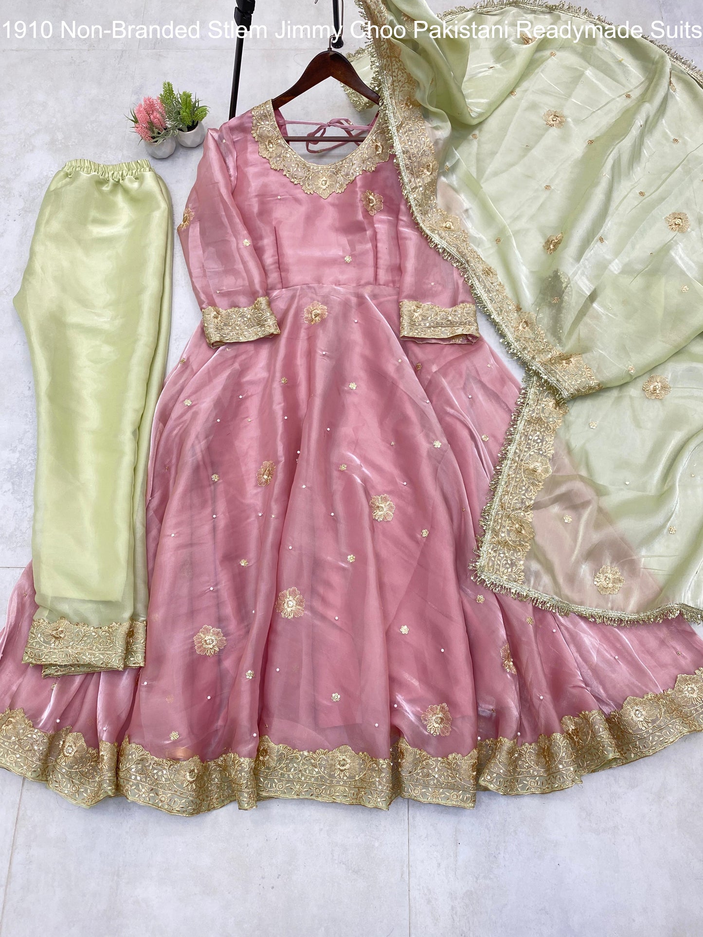 1910 Non-Branded Stlem Jimmy Choo Pakistani Readymade Suits
