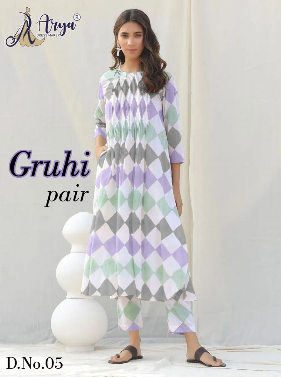 Gruhi 05 Adm Kurti Pant Set