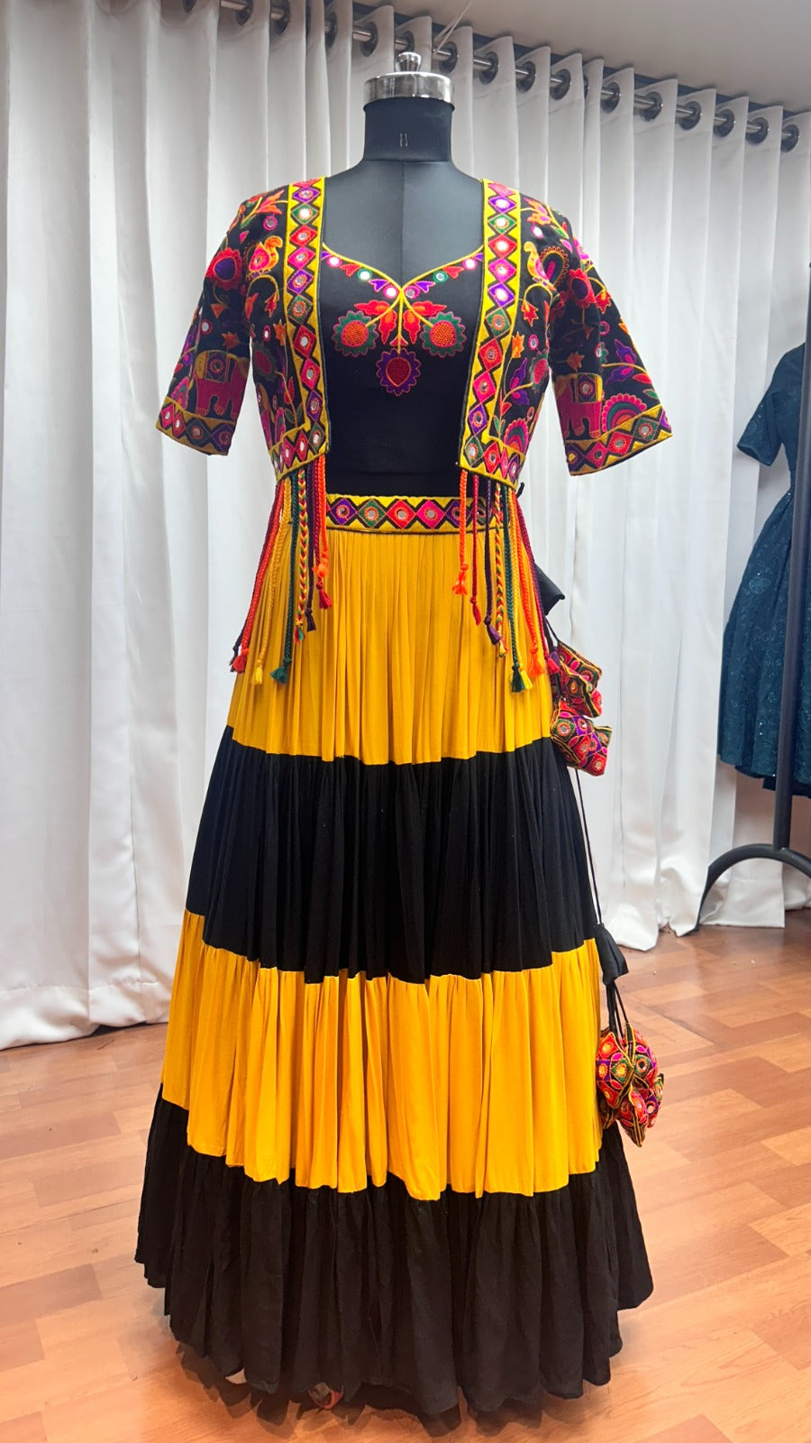 2462 Raas Vol 17 Shubhkala Viscose Chaniya Choli