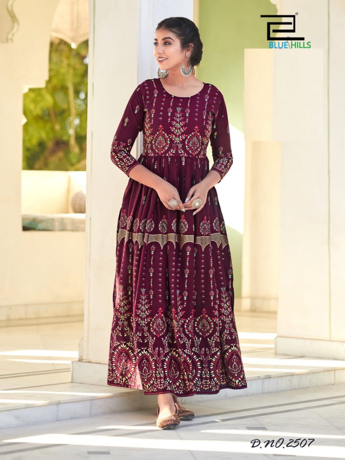 2507 Bela Printed Bluehills One Piece Gown